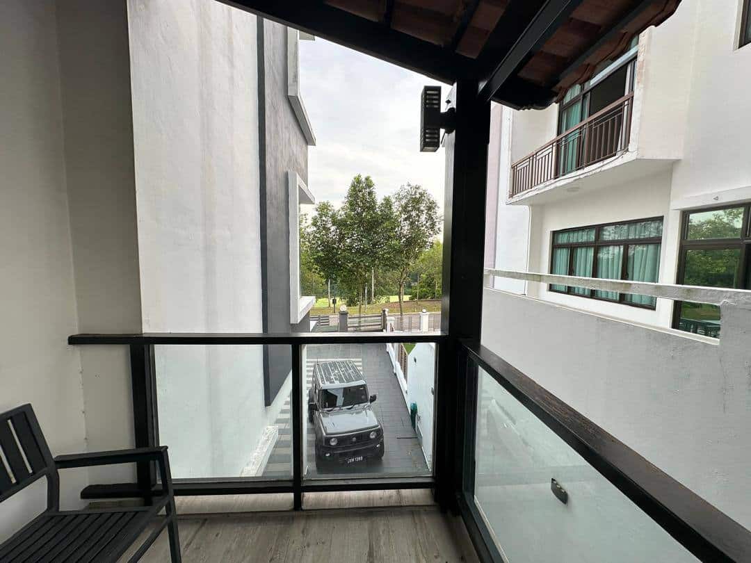 2.5 Storey Semi-Detached Horizon Hills 6