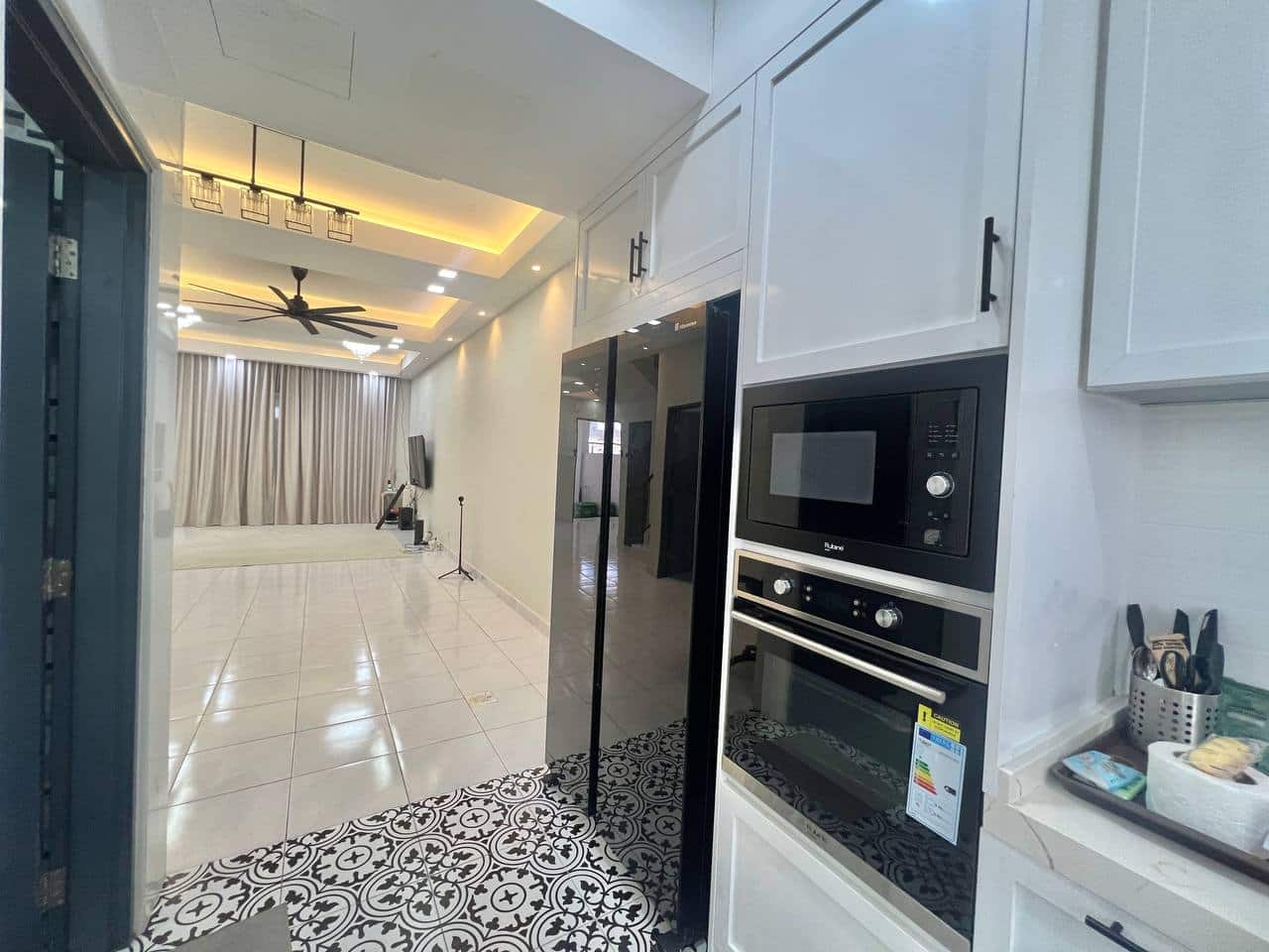 Double Storey Intermediate Taman Austin Duta 2