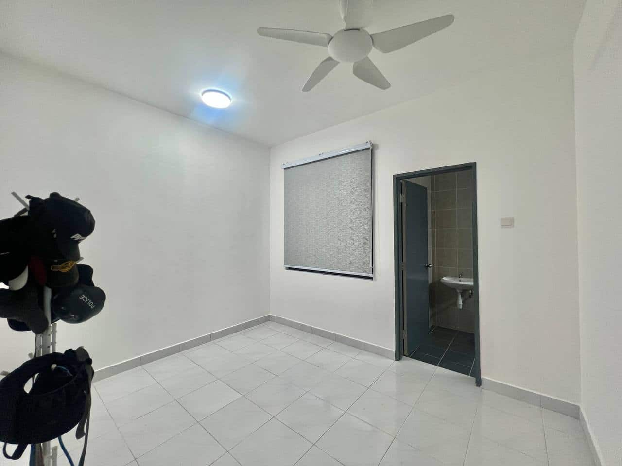 Double Storey Intermediate Taman Austin Duta 5