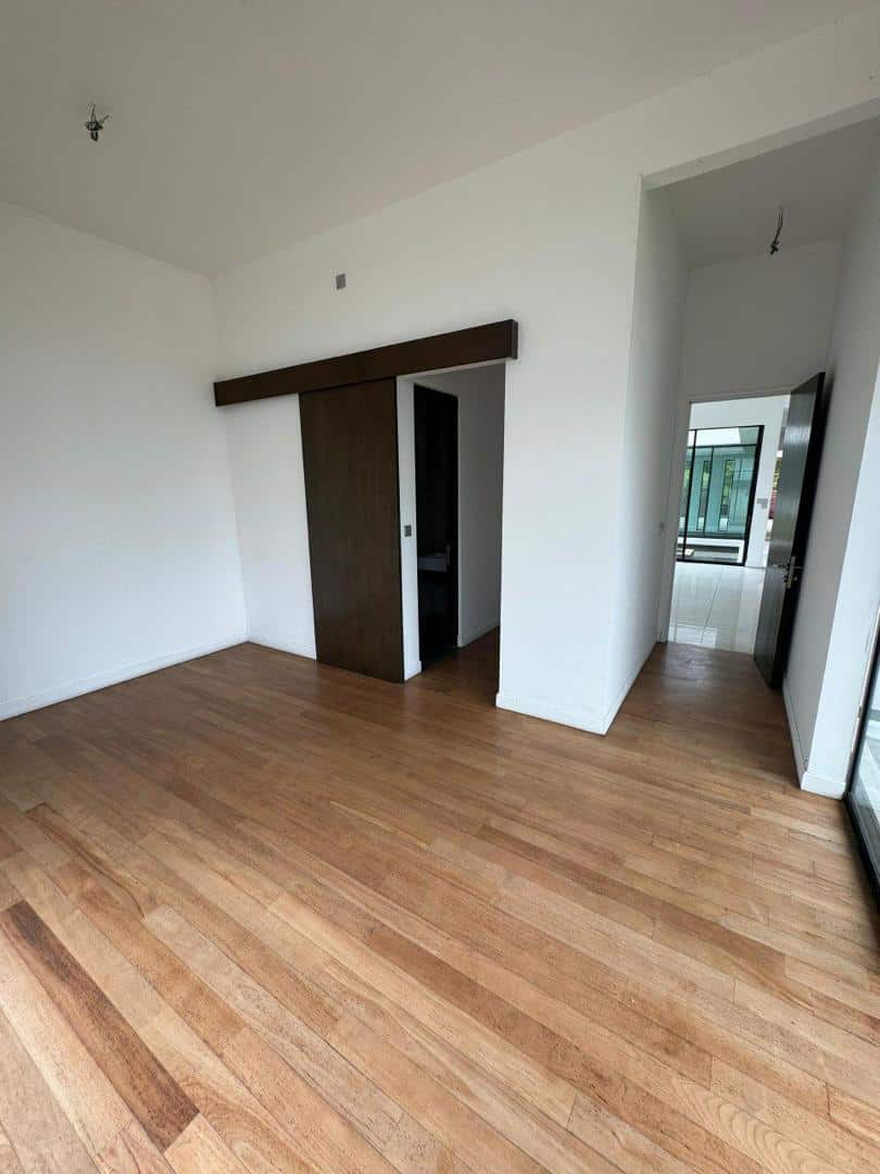 Double Storey Bungalow Dato Onn Perjiranan 2 6