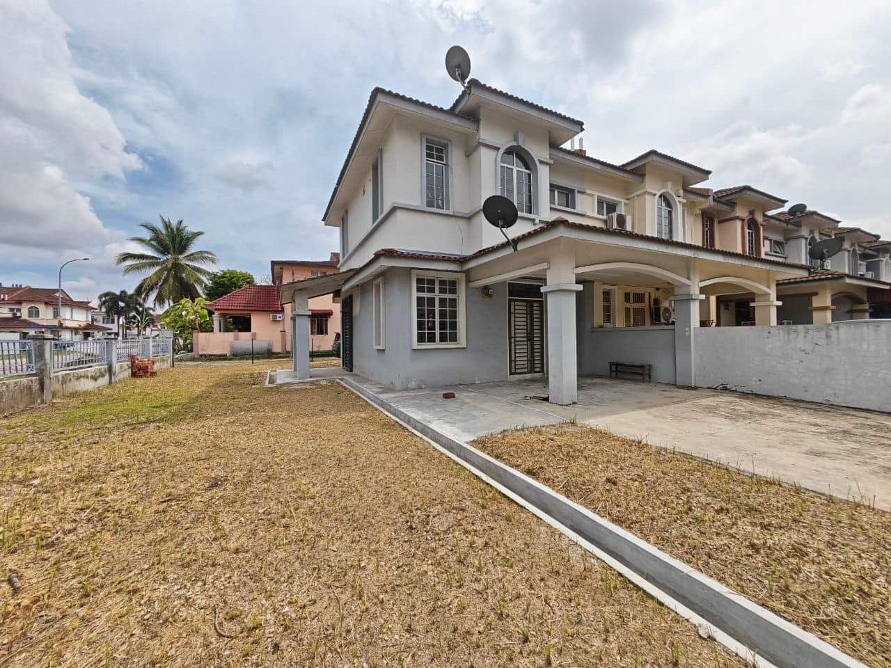 Double Storey Terrace Corner Jalan Indah 12/8