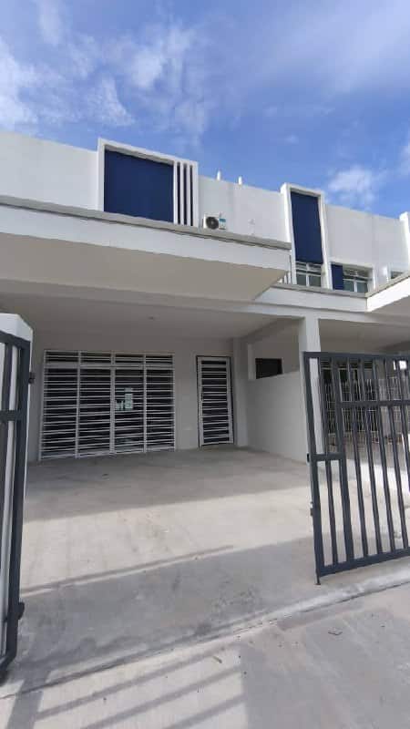 Double Storey Terrace House Bandar Dato Onn