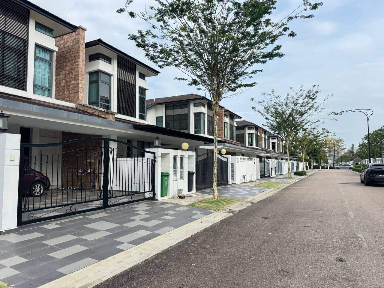 Double Storey Cluster House (Corner Lot) Eco Botanic