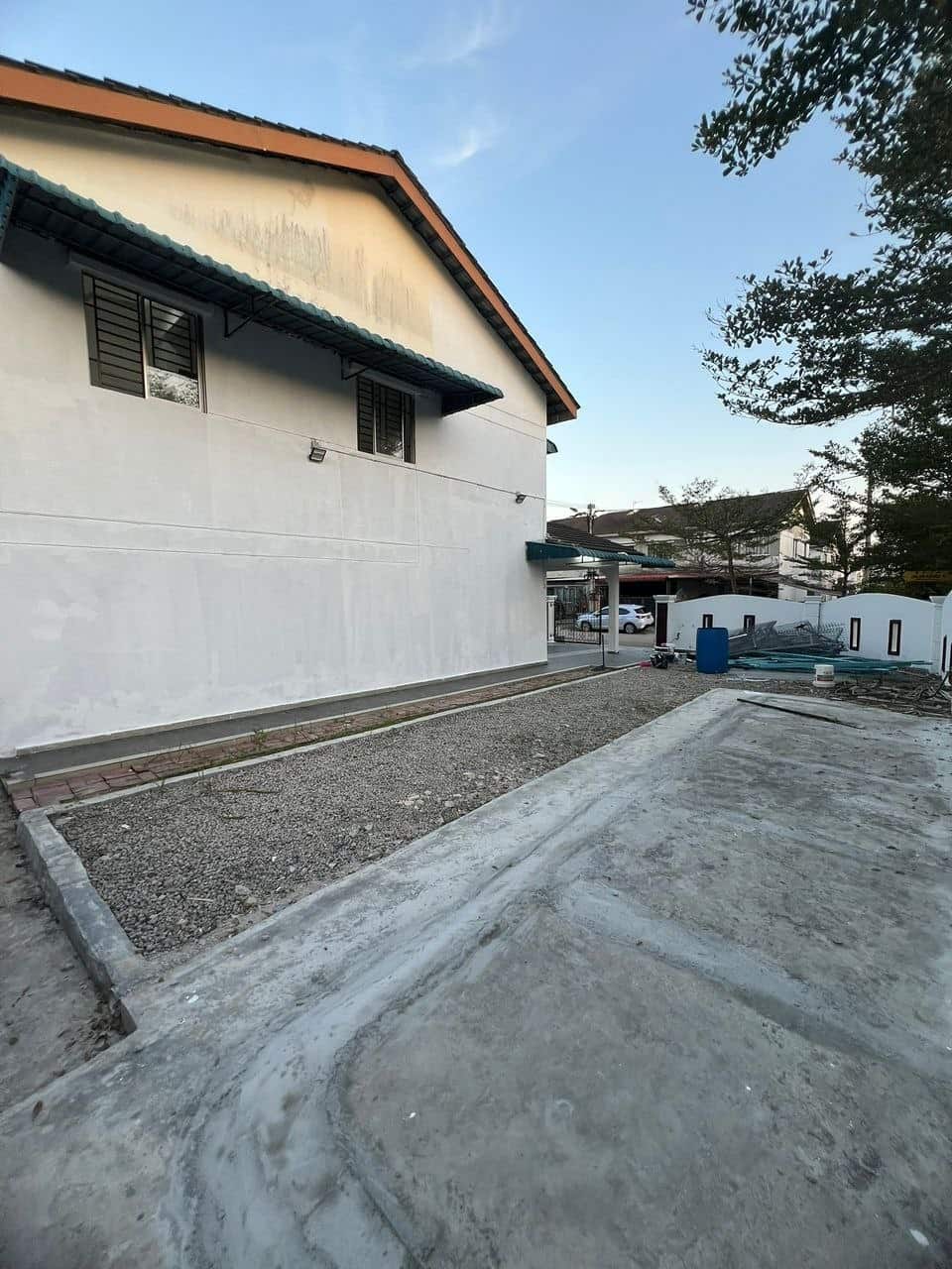 Double Storey Low Cost Corner Lot Taman Scientex 5