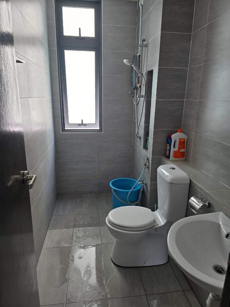 Condominium Taman Perling 9