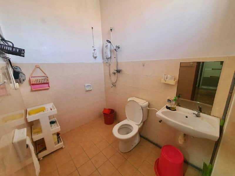 Double Storey @ Intermediate Taman Setia Indah 12