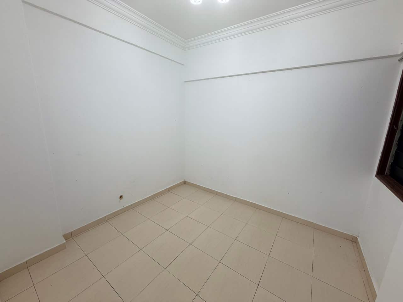 Flat Desa Muafakat 5
