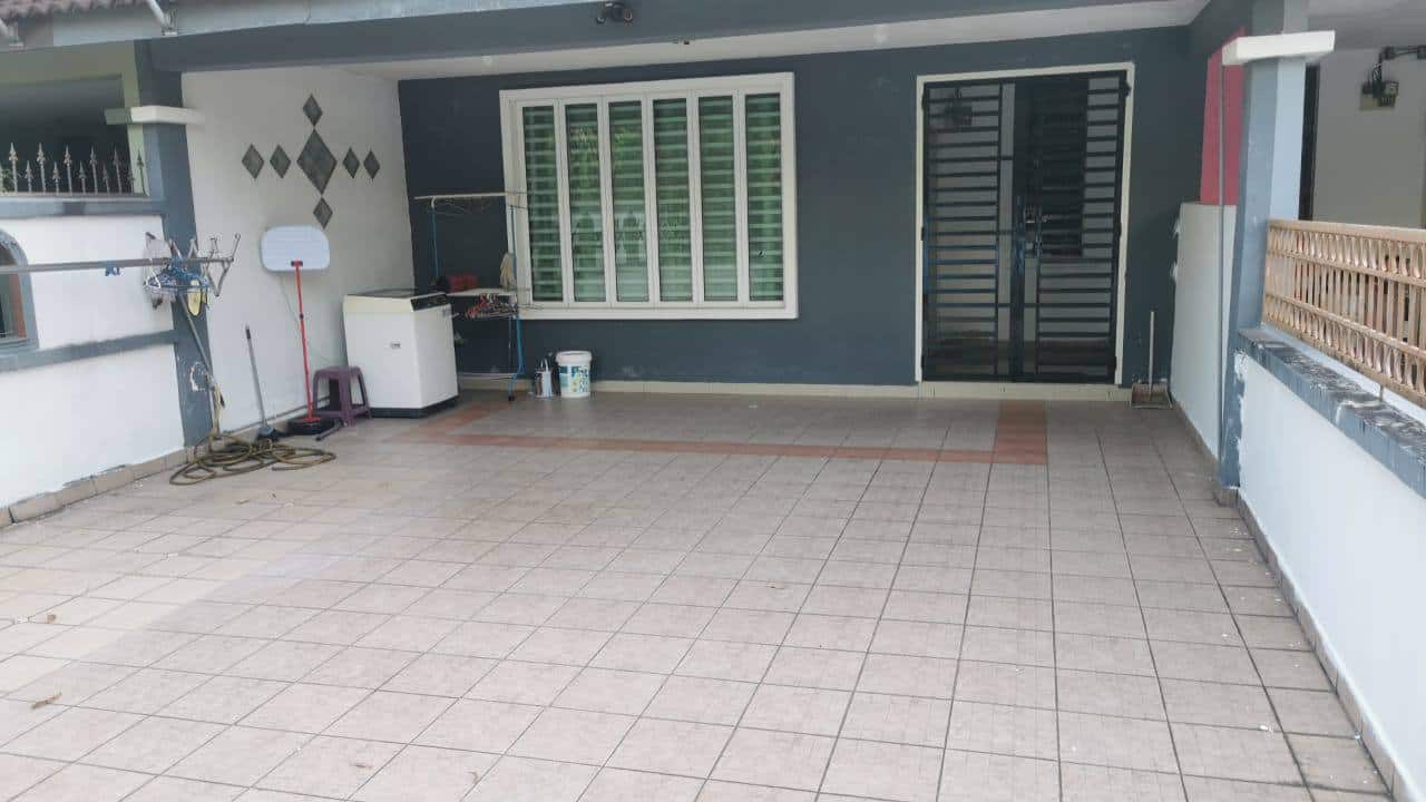 Double Storey House Jalan Permas 15