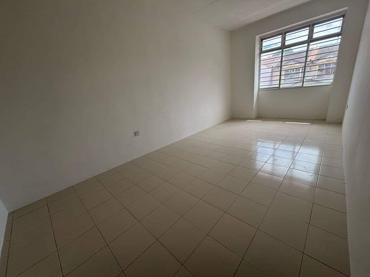 Double Storey Terrace House Kulai Bandar Putra