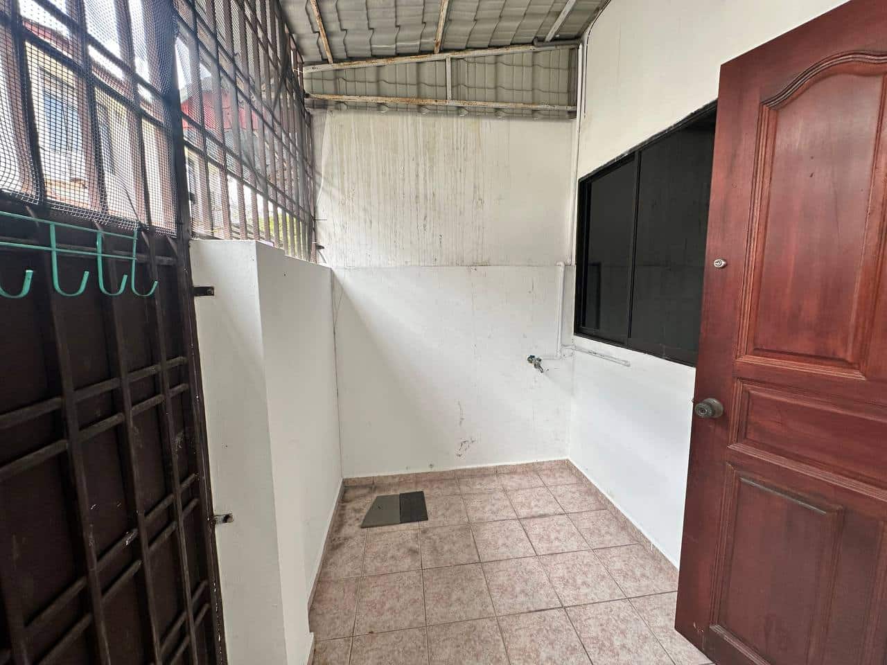 Double Storey House Bukit Indah 7
