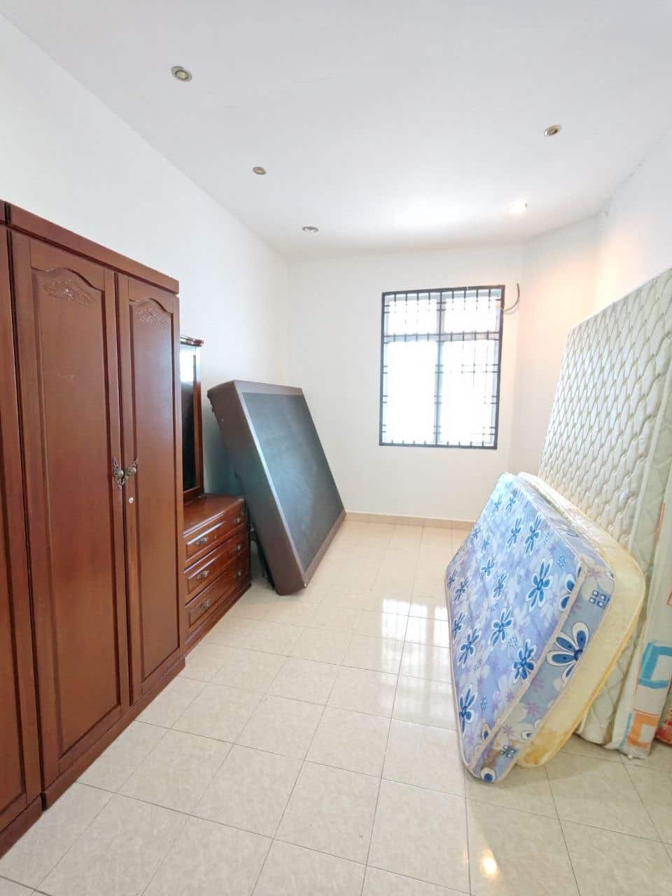 Single Storey Terrace Bandar Seri Alam 6