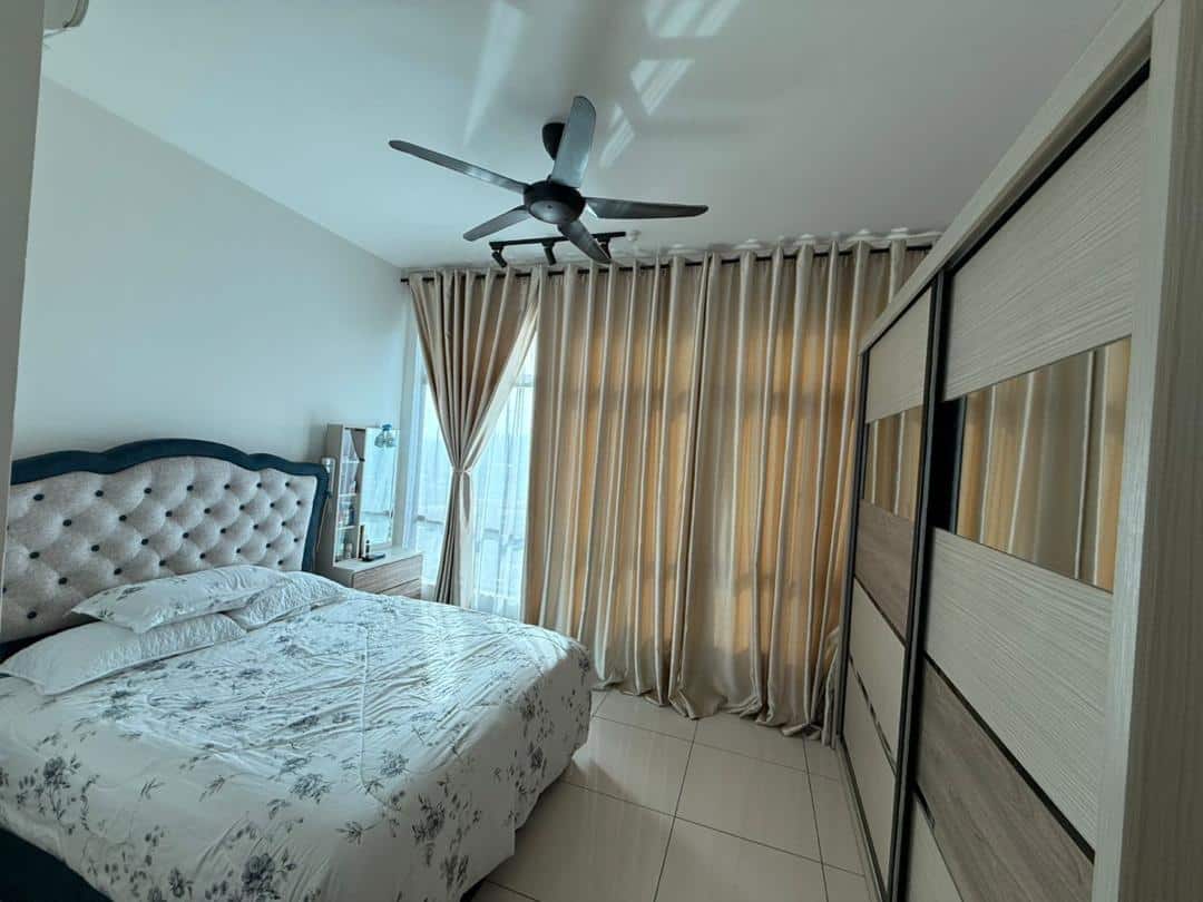 Service Apartment Parc Regency 2