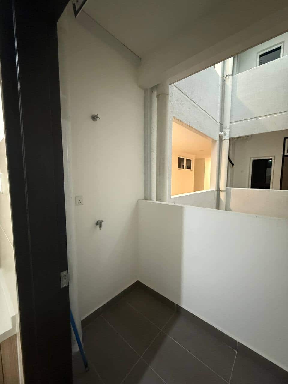 Condo Trellis Residence MBW 8
