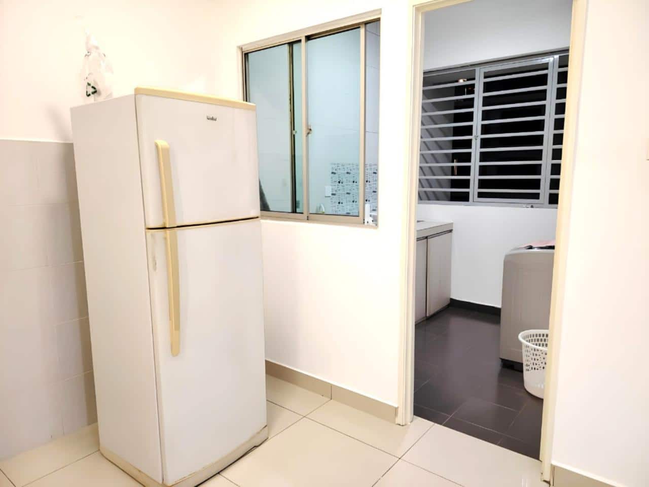 Condominium Aliff Avenue 8