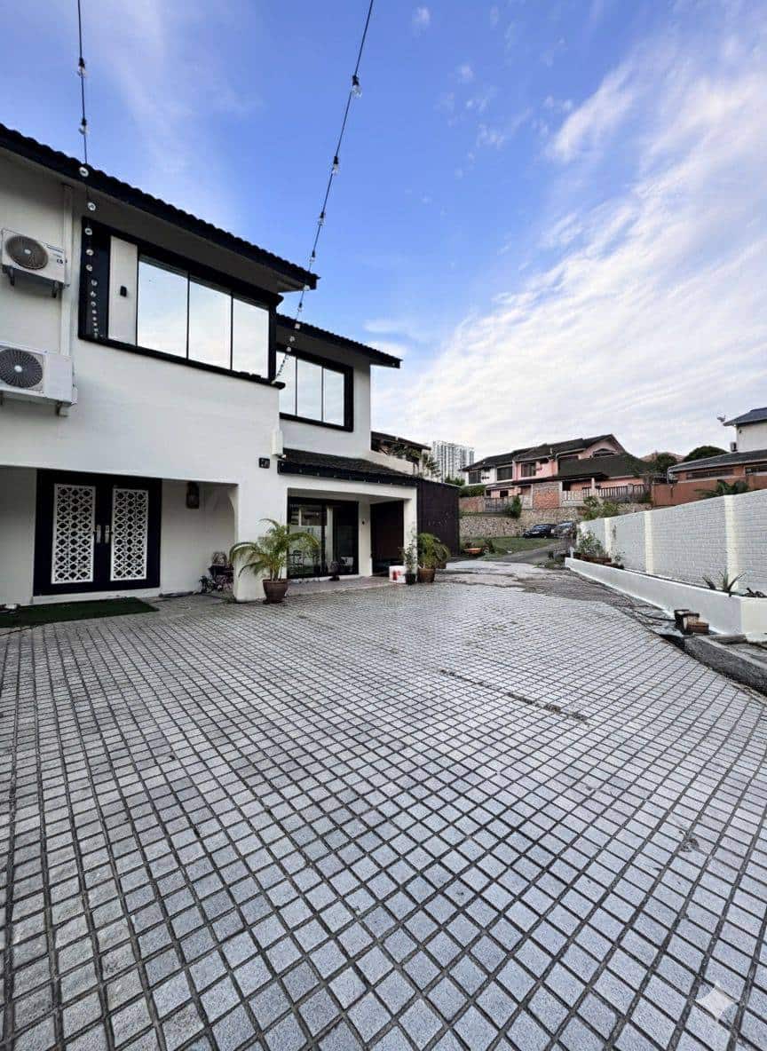Double Storey Semi-Detached Bandar Baru Uda 3