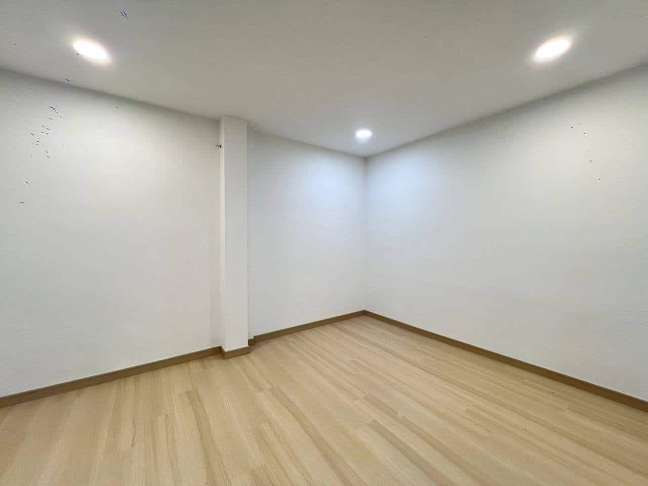 Super Link Double Storey Terrace Taman Bukit Kempas 6