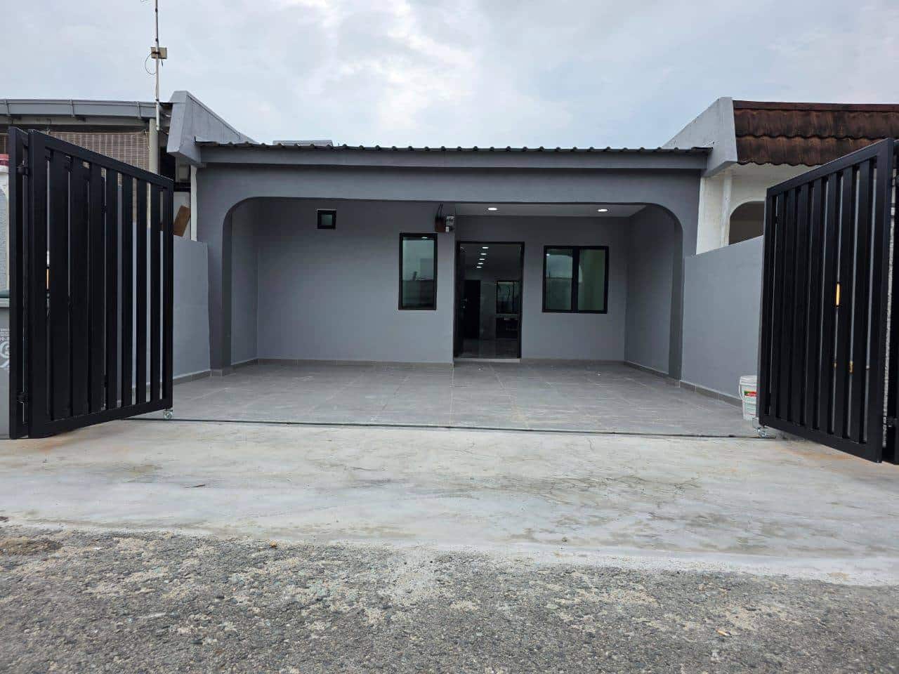 Single Storey Taman Sri Pulai 8