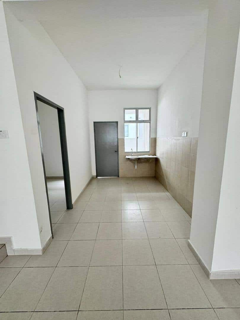 Double storey Taman Pulai Mutiara 9