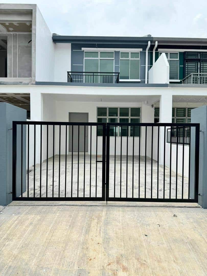 Double storey Taman Pulai Mutiara