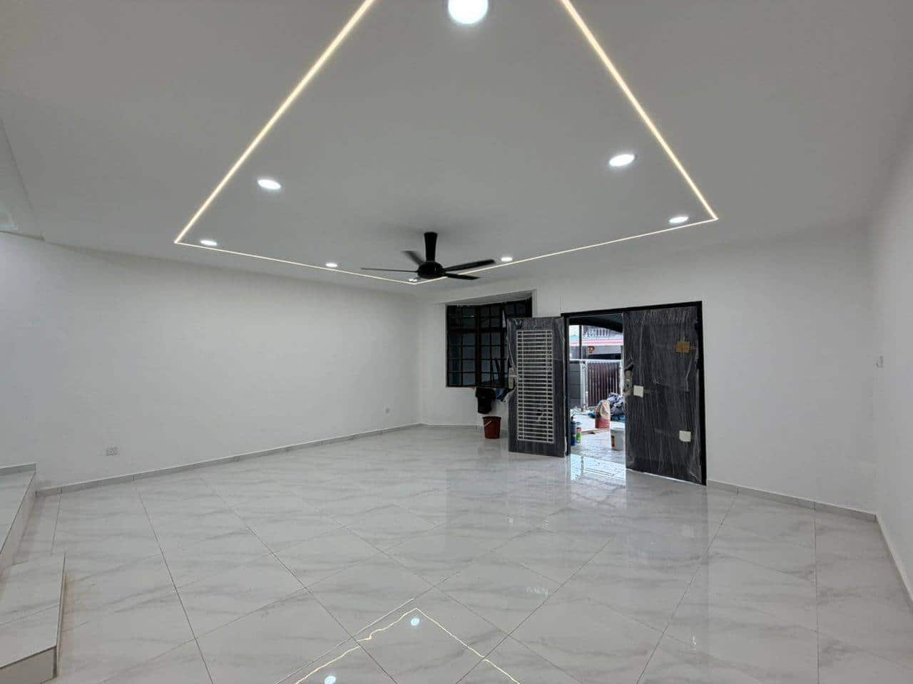Double Storey Terrace House Taman Ungku Tun Aminah 5