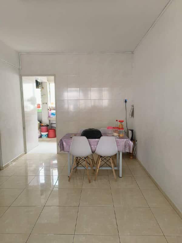 Low cost flat Taman Daya
