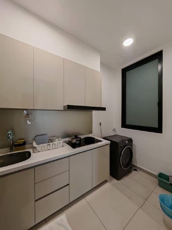 Condo Paradigm Residence 10