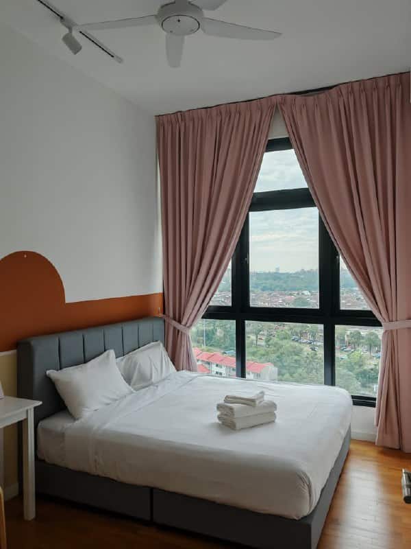 Condo Paradigm Residence 4