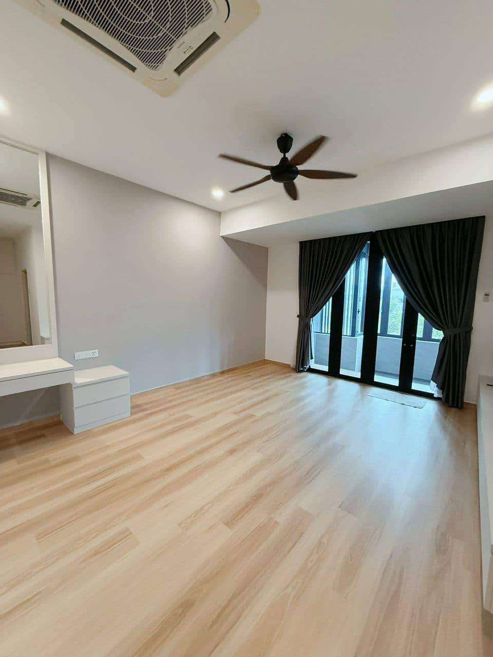 Double storey terrace Danga Sutera