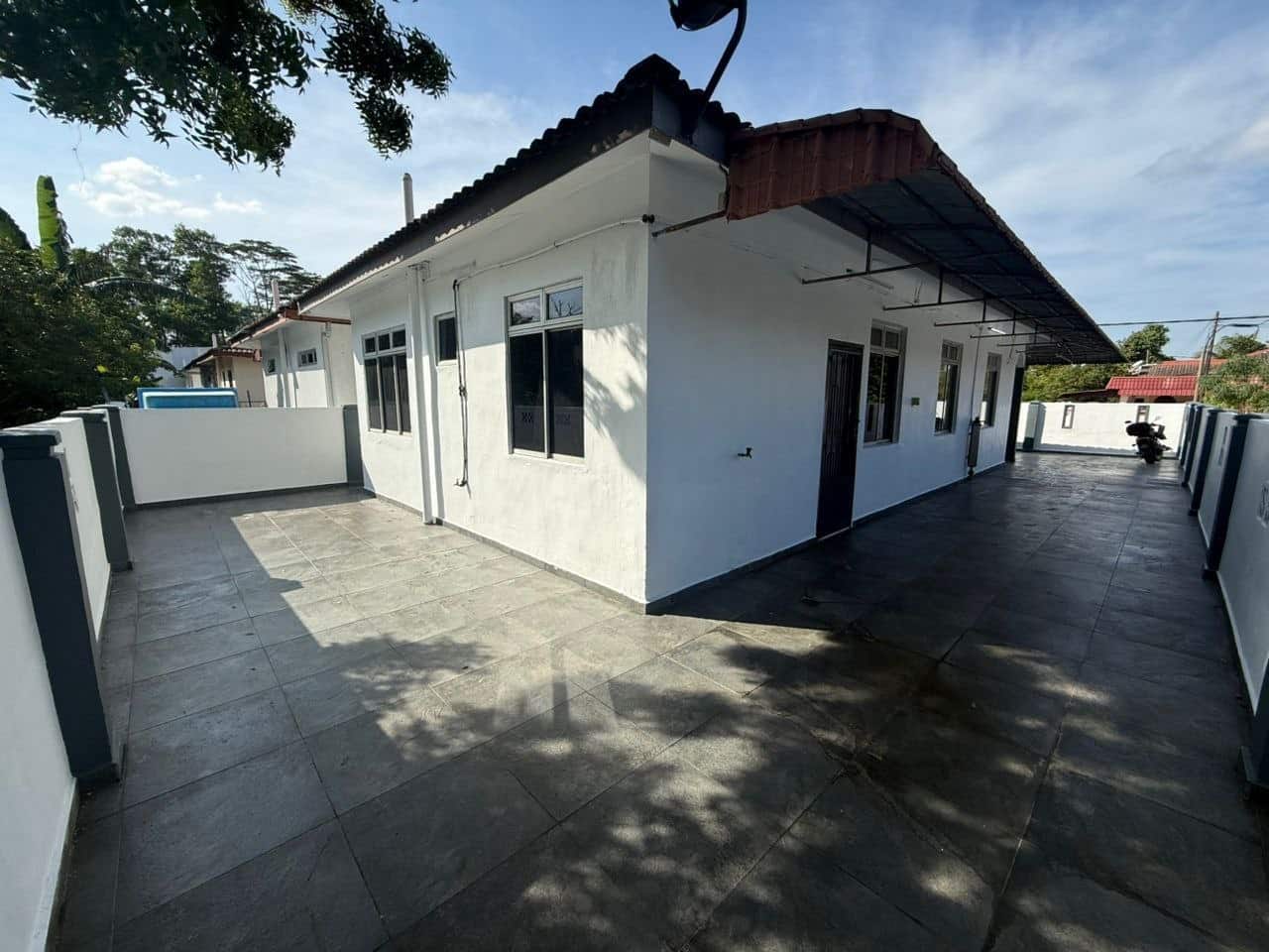 Single storey Semi-D Taman Megah Ria