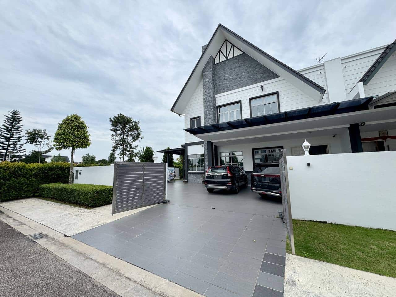Semi D Cornerlot Kent, Eco Spring @ Ekoflora