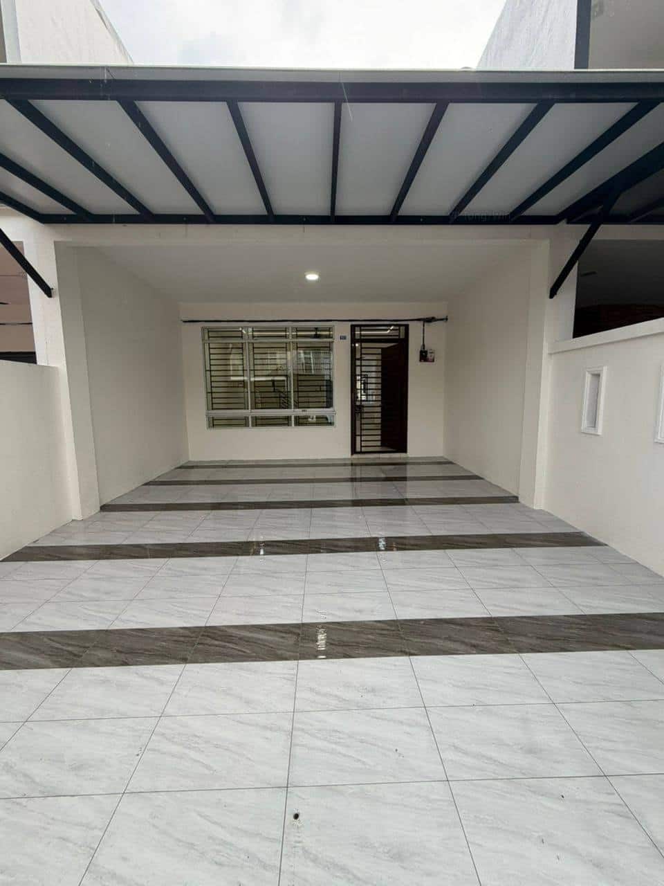 Double storey terrace Jalan Scientex Jaya