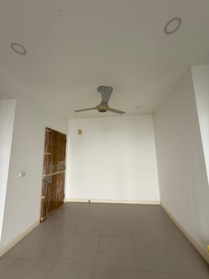 Condo D'Pristine @ Medini 5