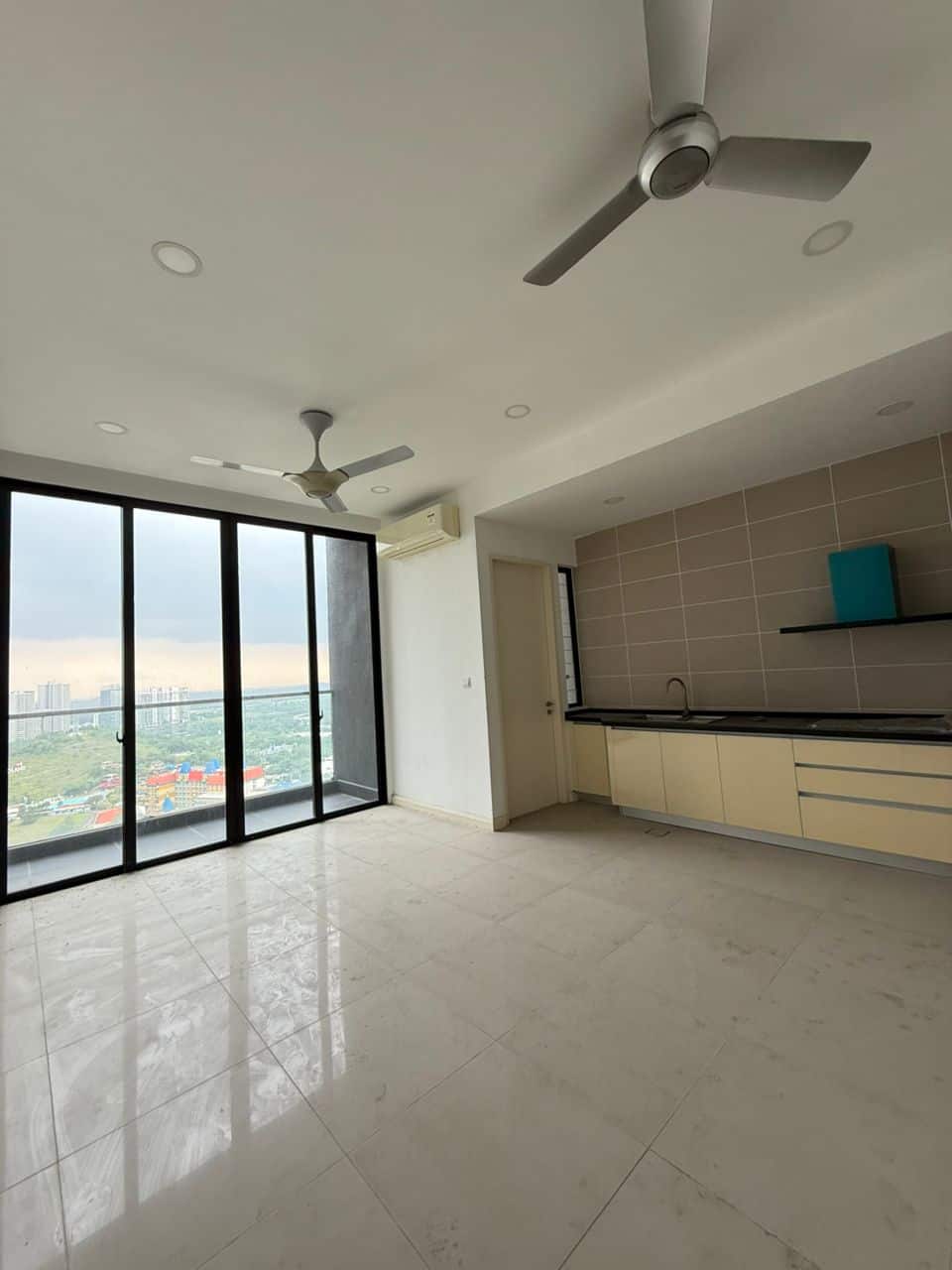 Condominium Medini
