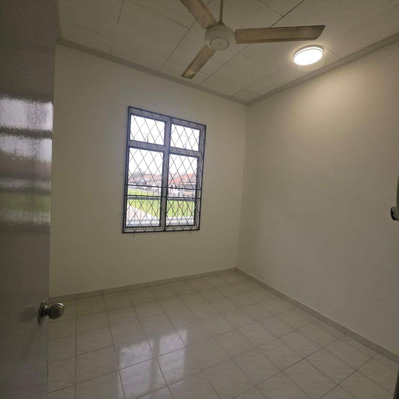 Double Storey Terrace House Corner Lot Taman Skudai Baru 3