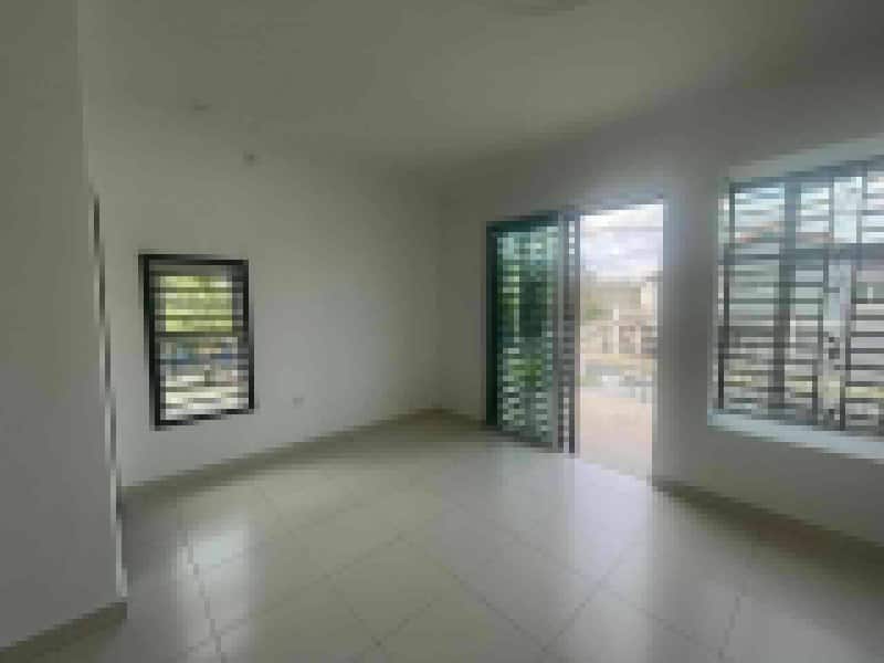 House Taman Scientax Senai 6