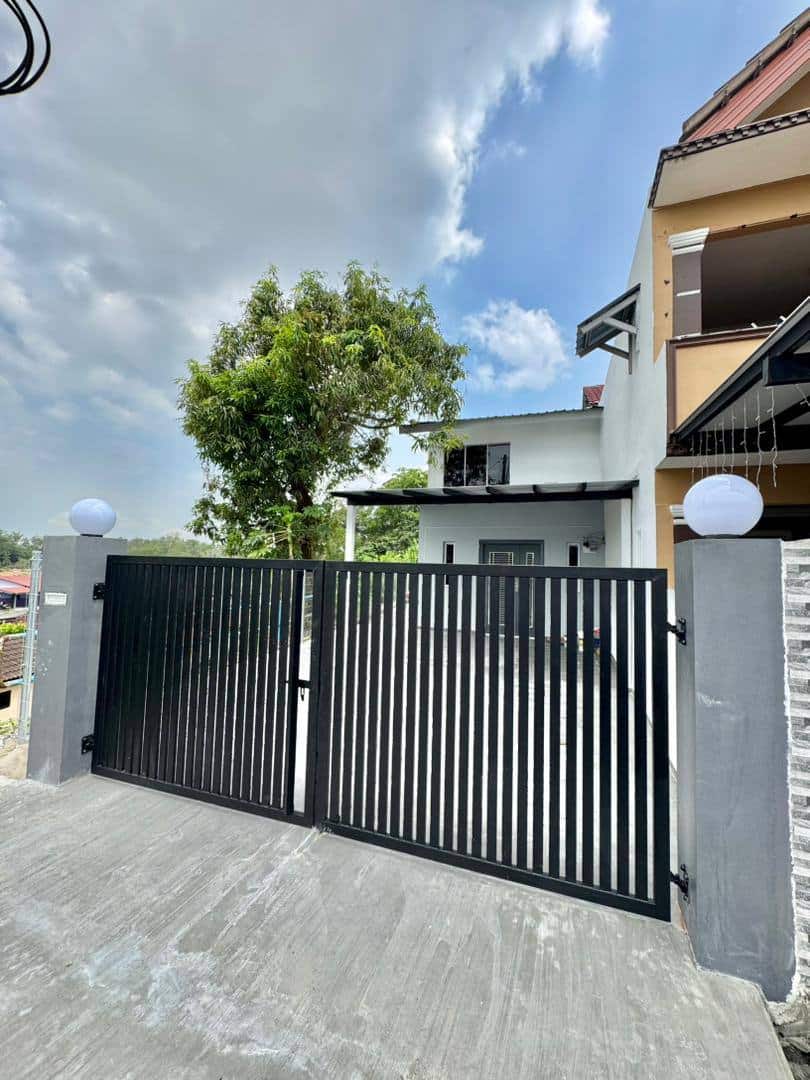 Double Storey Low Cost End Lot Tmn Rinting