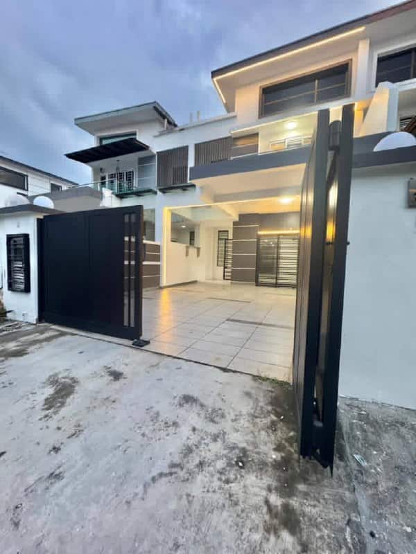 Double Storey Low Medium Cost House Taman Pulai Indah 7