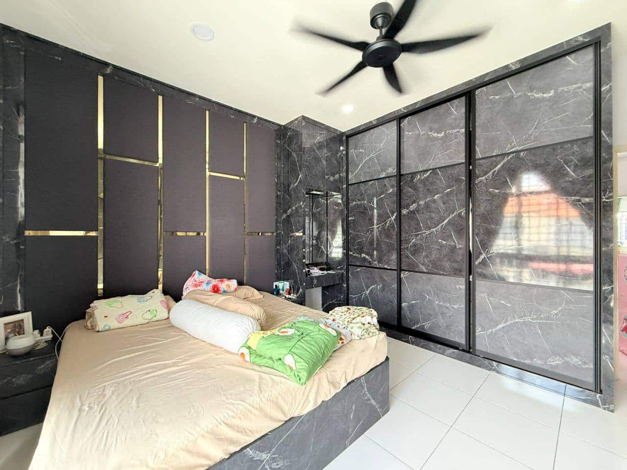 Two Link Unit Mutiara Utama 5