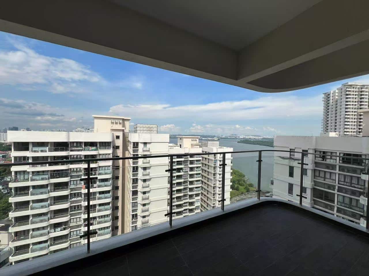 Condo Forest City Starview Bay 3