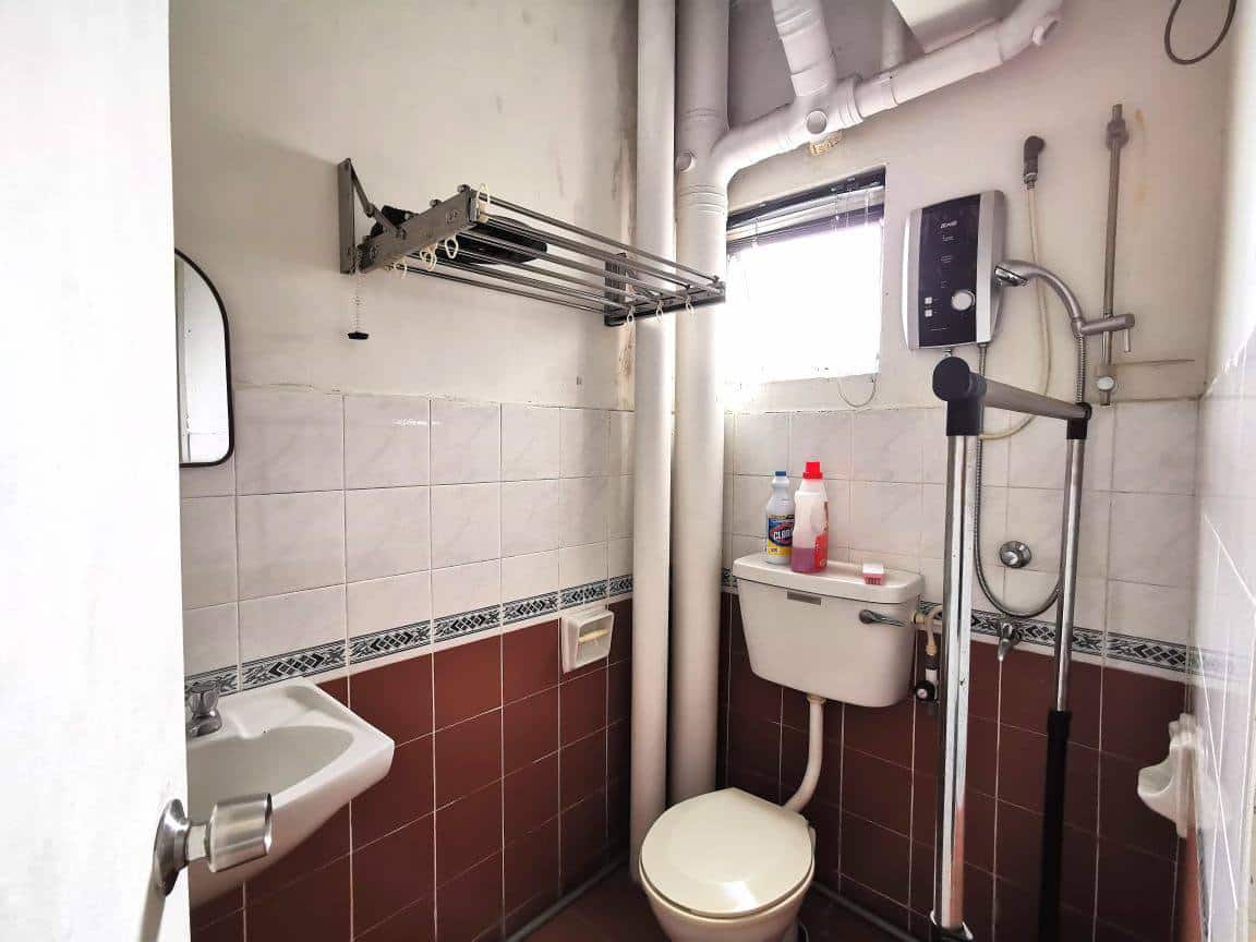 Apartment Putri Ria 10