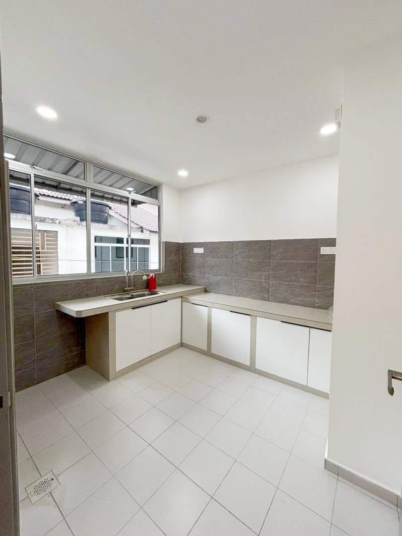 Townhouse Jalan Scientex maju 17 7