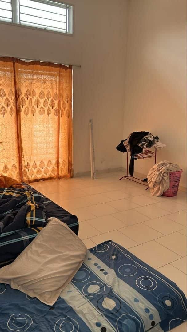 1.5 Storey Laman Setia 5 4