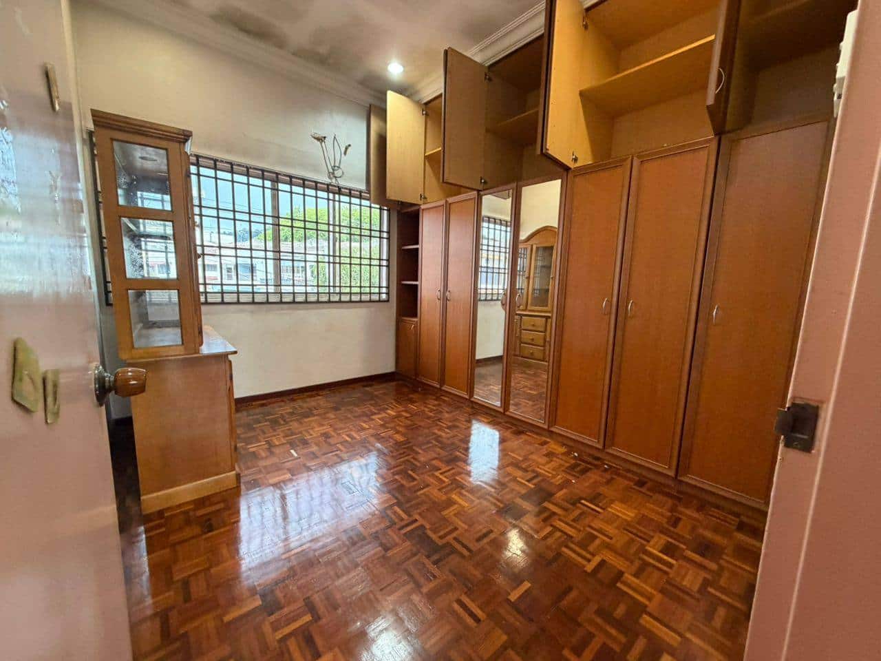 Double Storey Terrace House Taman Pasifik Selatan 4