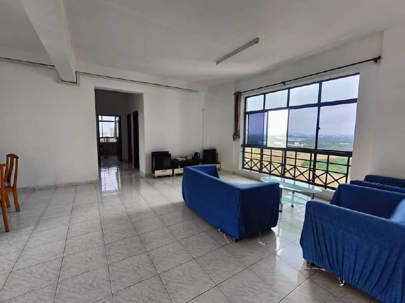 Corner Lot Mewah View 2