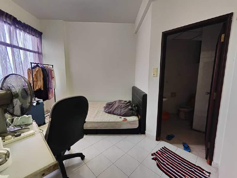 Corner Lot Mewah View 4
