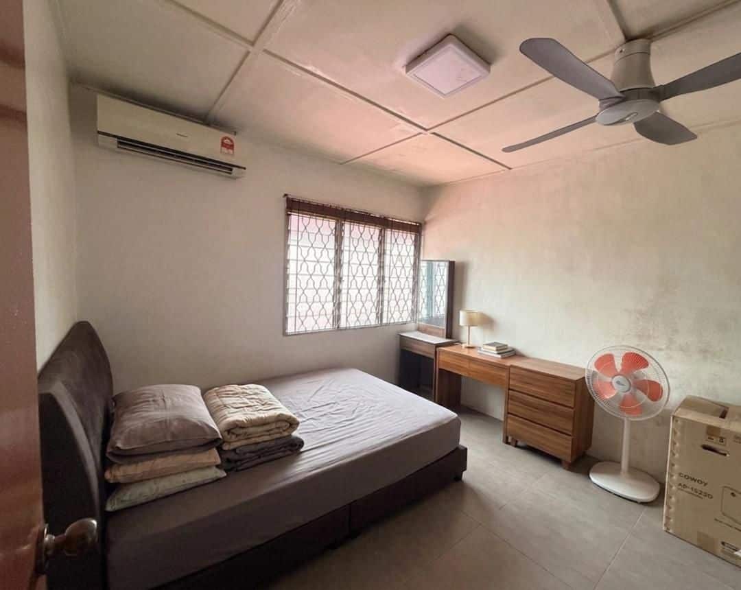 Double Storey Terrace Low Cost Jalan Bunga Kertas Taman Sri Muhibbah 4