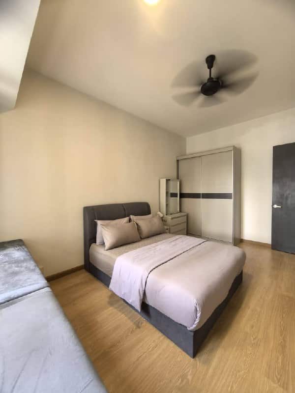 Condo Amberside Country Garden Danga Bay 7