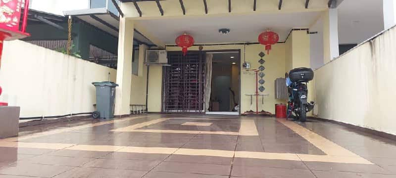 Double Storey Terrace Taman Setia Tropika