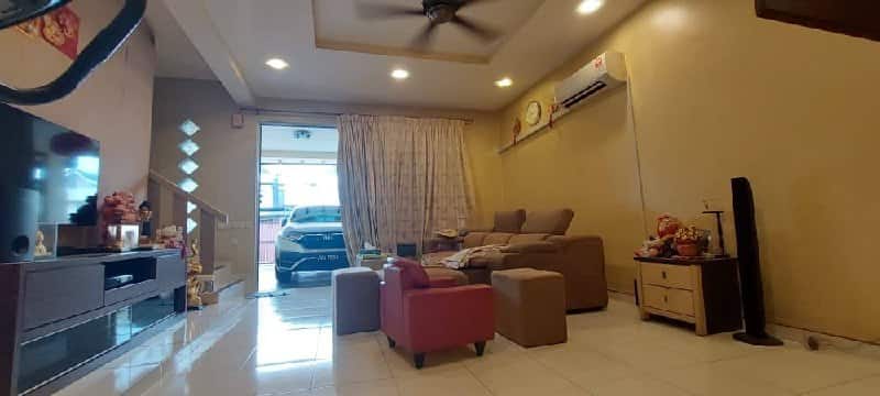 Double Storey Terrace Taman Setia Tropika 4