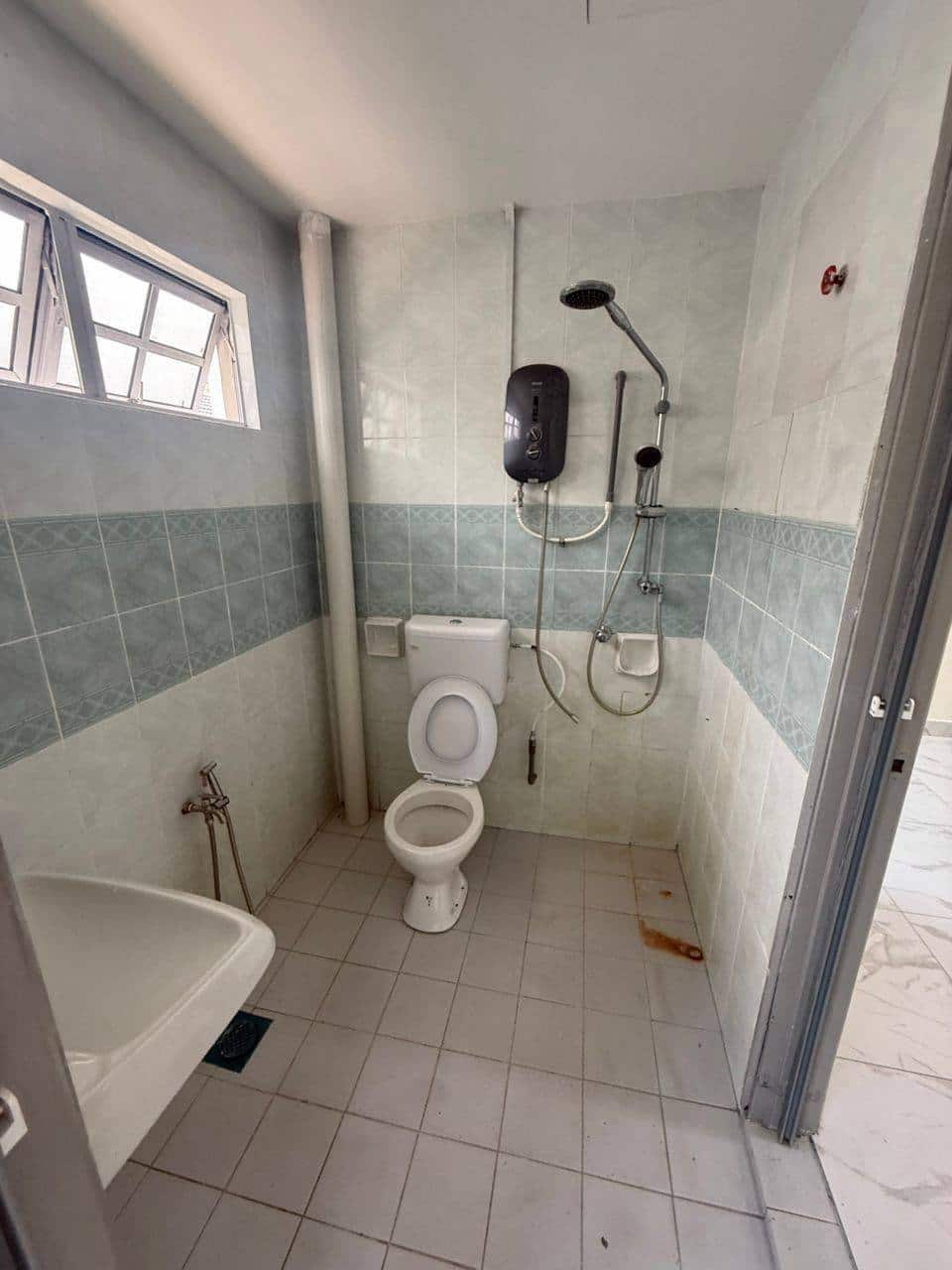 Double Storey Jalan Kasawari 9 10